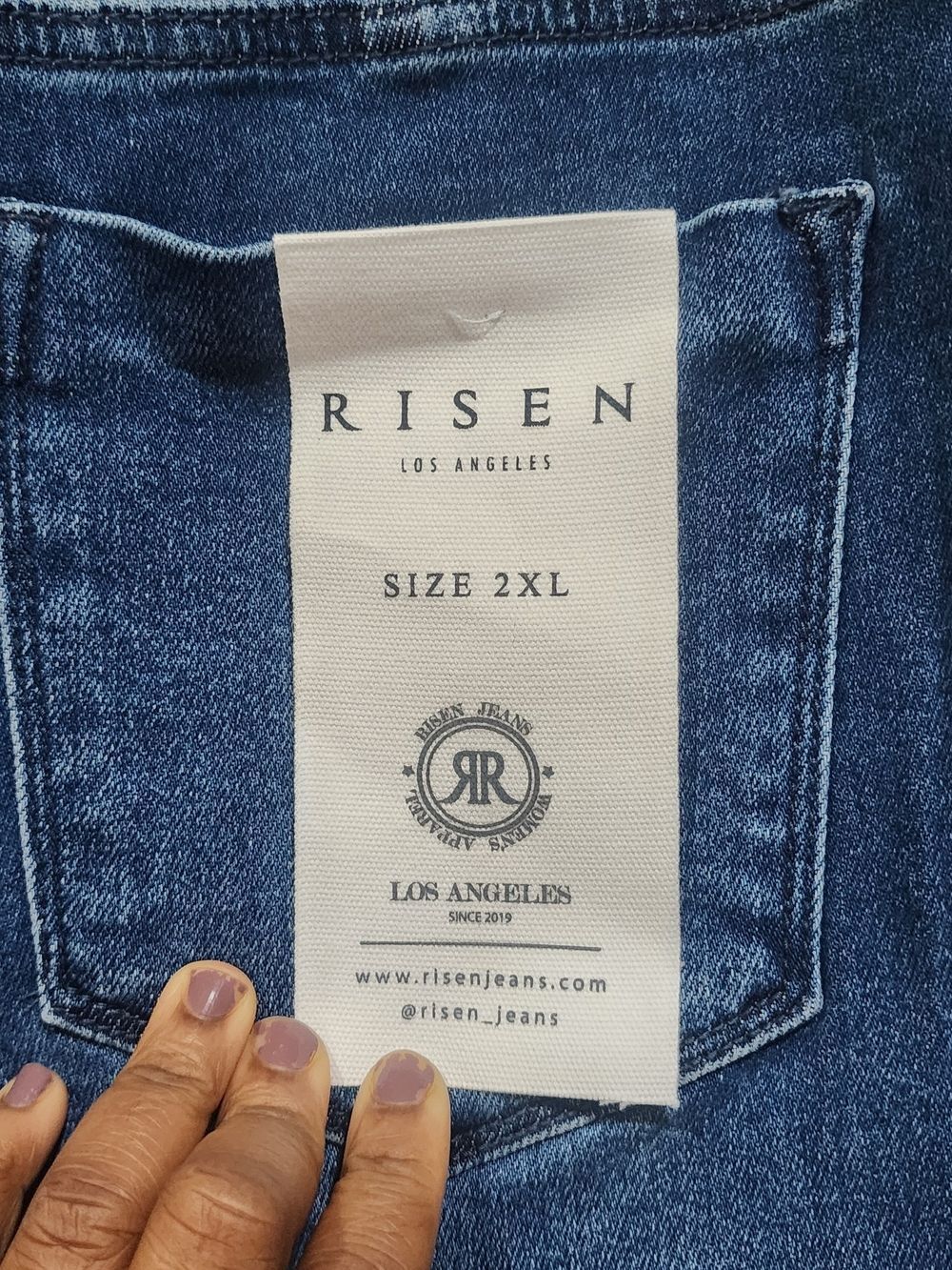 NWT Risen Jeans Cropped Dark Blue Women's Jeans with Embelished Cuff size 2XL - Picture 10 of 15